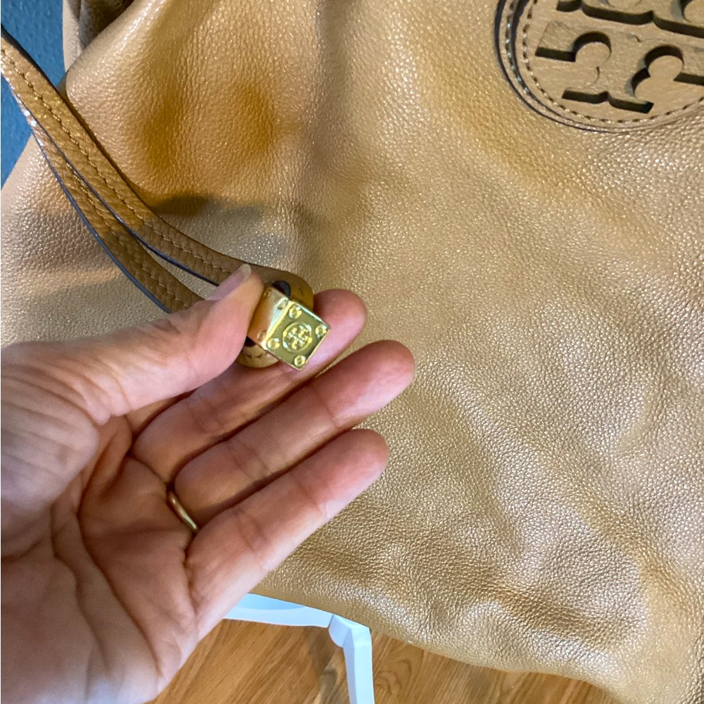 Tory Burch Marion Tote - Picture 11 of 15